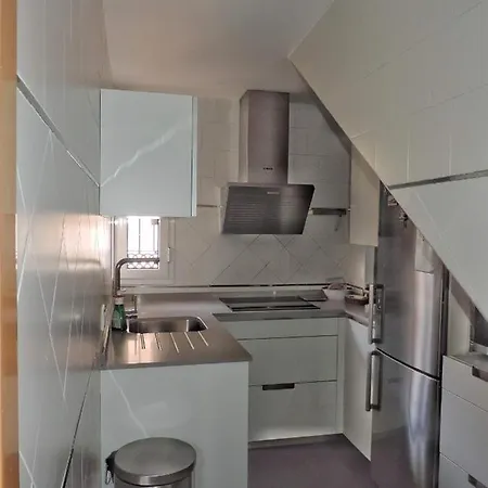 Apartment Duplex, Terraza, 10 Min Coche Centro Sevilla